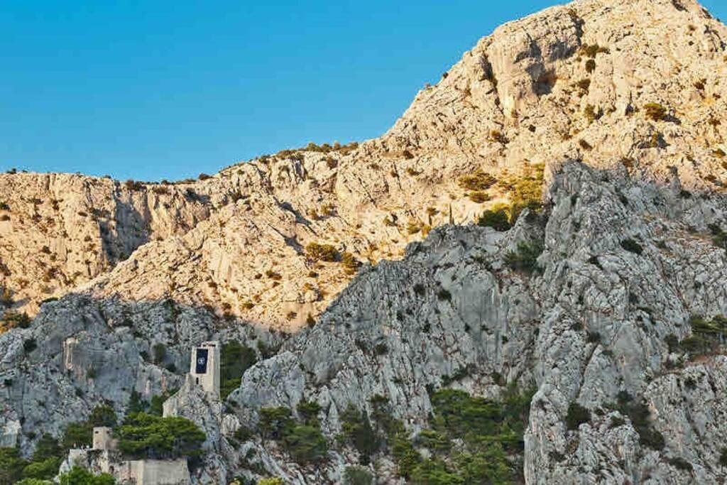 Sara Apartment Punta Omis Near Sandy Beach Exterior foto