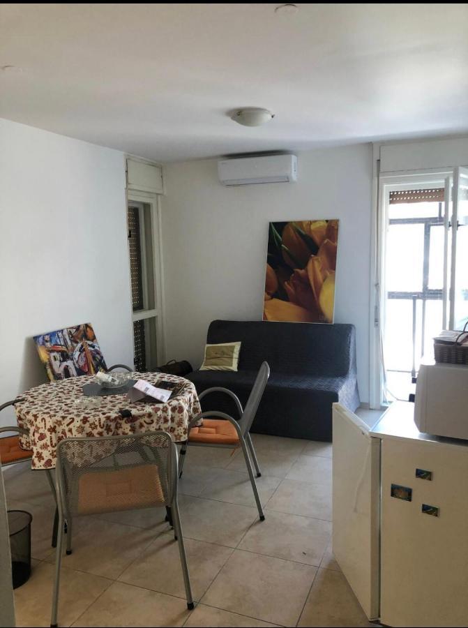 Sara Apartment Punta Omis Near Sandy Beach Exterior foto